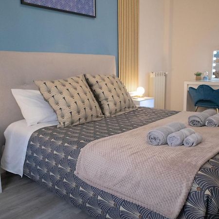 Sara'S Home - Modern Apartment Near Metro, Perfect For Families And Groups In Rom Eksteriør billede