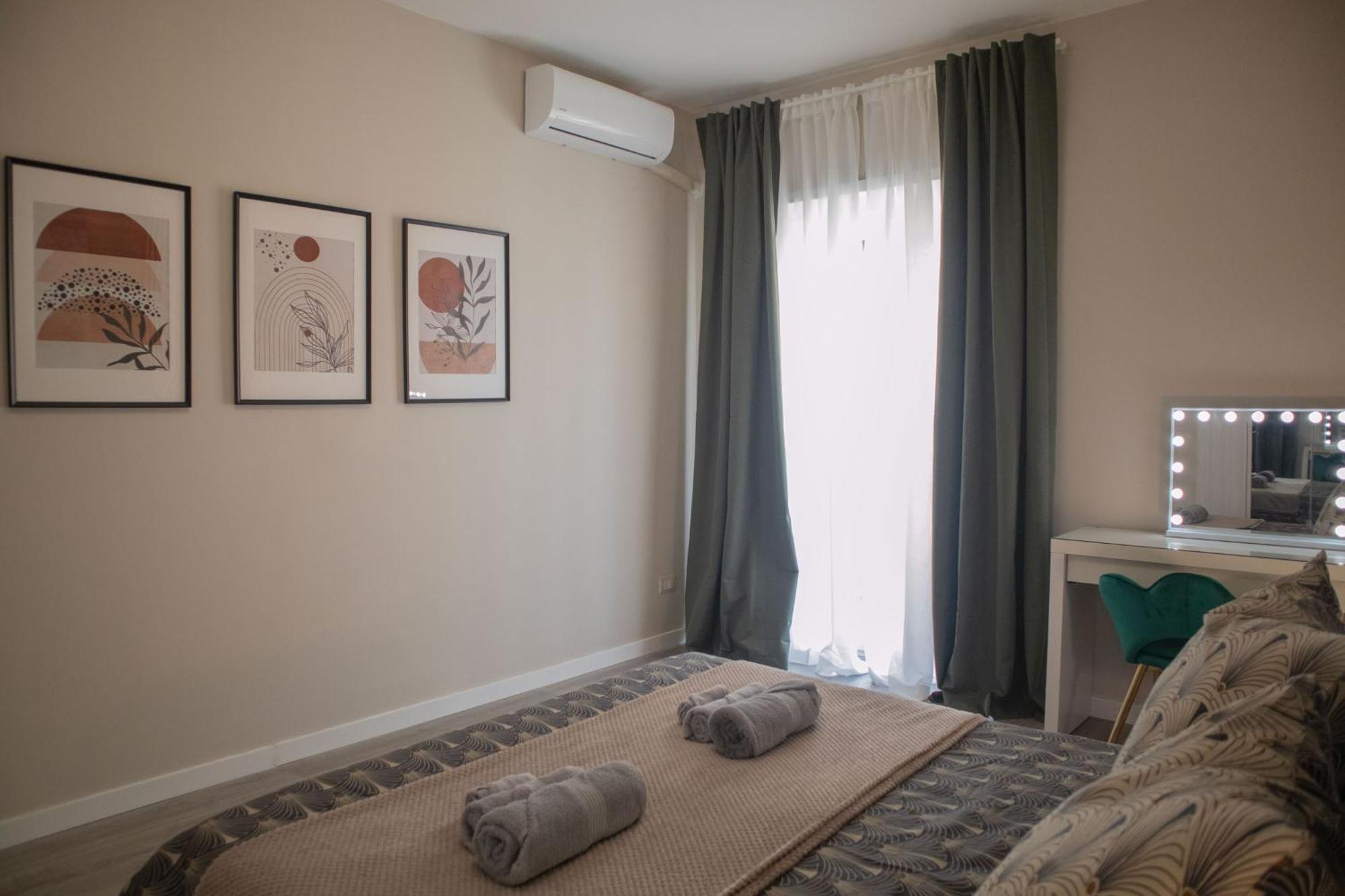 Sara'S Home - Modern Apartment Near Metro, Perfect For Families And Groups In Rom Eksteriør billede